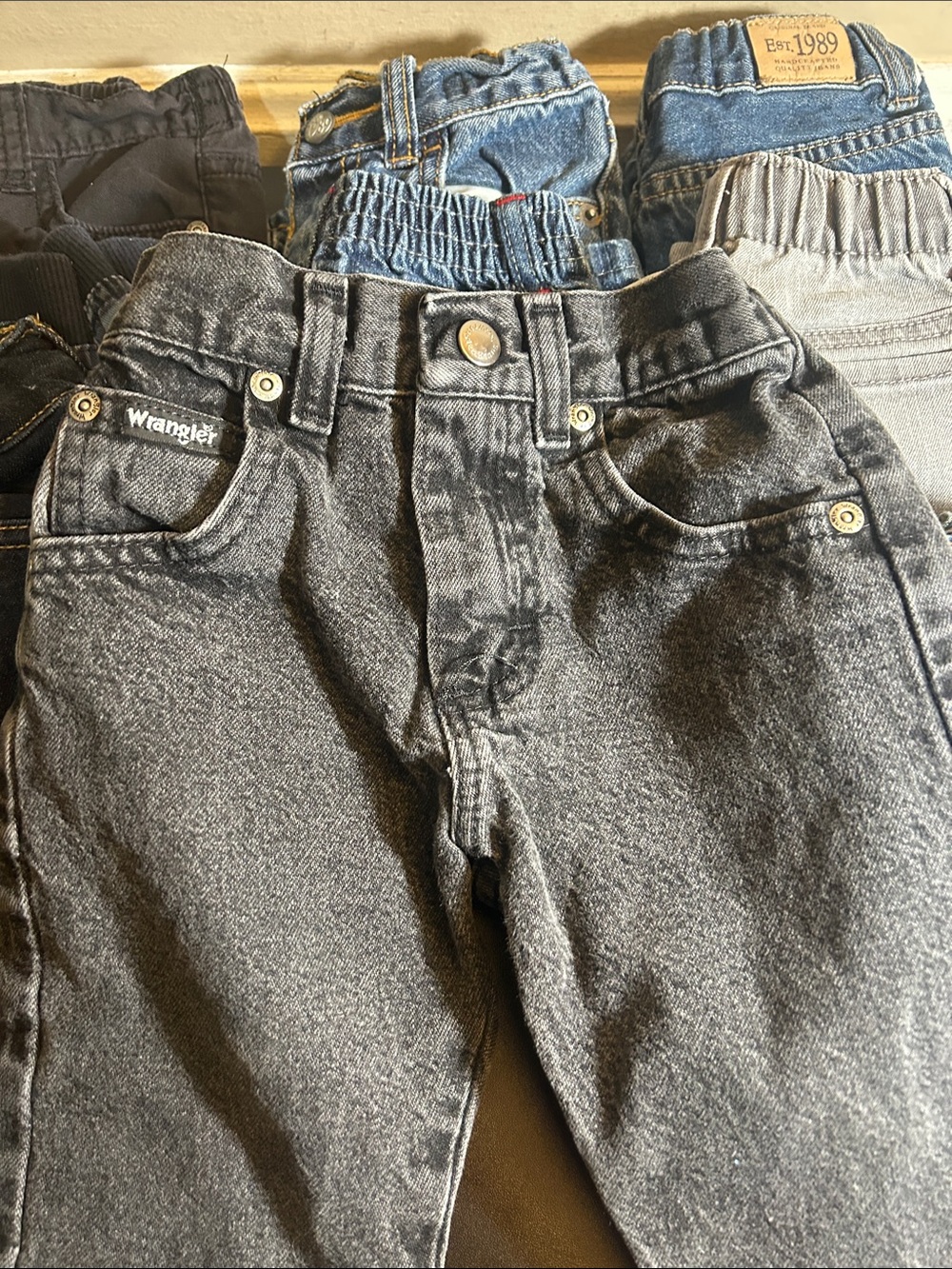 12 Pc Boys Pants Size 18/24 Mixed Variety - Picture 6 of 11